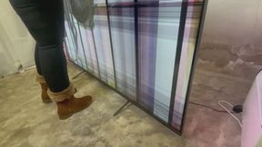 Crush 75 inch ambilight television full version