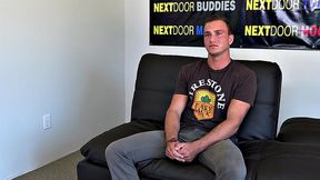 Amateur sexy jock with tattoo jerks dick on casting