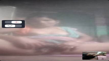 Desi housewife video call showing pussy and boobs