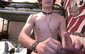 Jerking off in the dorm