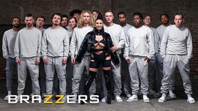 Brazzers - Angela White Chats Explicitly and Gives Oral&#x1F61C;, Receives Cum Flood