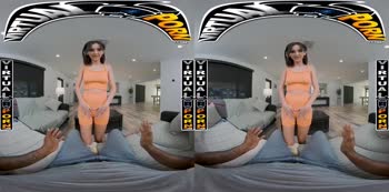Serena Hill's Virtual Reality Workout - Get Fit with a BBC Pounder