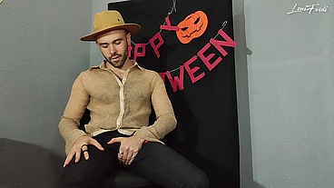 The Sucker Pumpkin - A Halloween Performance by LouiFerdi