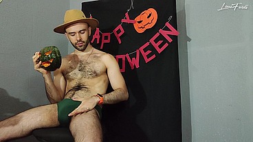 The Sucker Pumpkin - A Halloween Performance by LouiFerdi