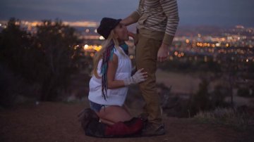 Young Babe Making Romantic Fuck