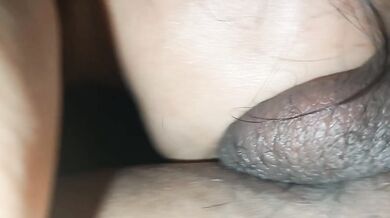 A PERFECT BLOWJOB - PINAY KAIN ITLOG AT TAMOD PART 1