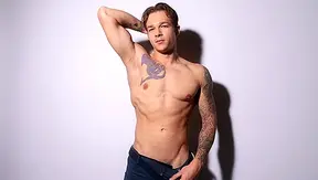 Jaydens Wettest Moments: Explosive Solos Revealed – Gay Hotspot 18+