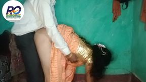 shadi me shali ko bullakar party me mokka pakar chudai ghori banakar chudai saree full removing