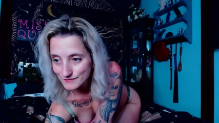 Young teen's first DP experience leaves her shaking and gaping