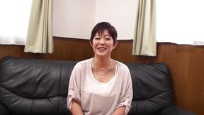 M615g07 I Love Naughty Things, but a Mature Woman with a Short Hair of 2, Which Is Not a Bitter in the Previous Husband!