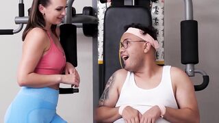 Erotic training at the gym - Emily Thorne
