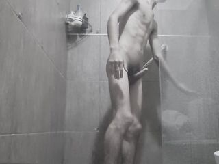 Pitter masturbates in hidden steam