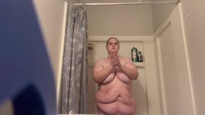 Nasty fat bitch showers