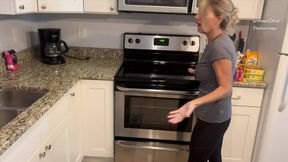 Dianne gets her rump drilled by a muscular electrician in front of her friends