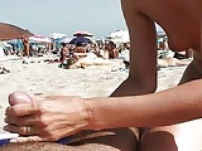 naomi1 blowjob on a beach