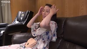 Former Race Queen, Japanese Big Breasted MILF. Secret Creampie Footage at a Hotel.