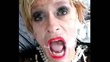Fiona Fetished: Cumfaced
