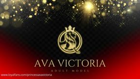 PrincessAvaVictoria durant un live très chaud 🔥🧯Hot live show