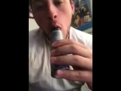 Straight lad wanting to suck cock