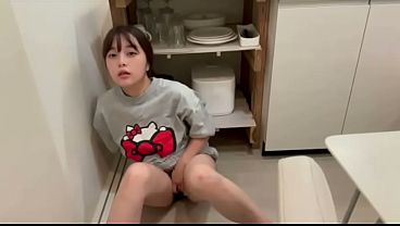 女子大生の一人オナニー見る?