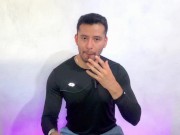 Seminarista Colombiano penetra a pelo con sus 20cm de vergota  a joven chileno