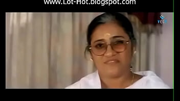 Hot Mallu Aunty ACTRESS Feeling Hot With Her Boyfriend Sexy Dhamaka Videos from Indian Movies 7
