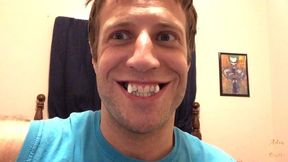vampire teases shrunken homo before eat