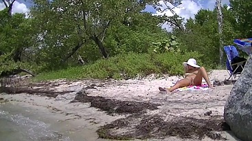 Exhibitionist Wife Nikki Brooks Vs Cuban Beach Voyeurs! Pt5 Sheer