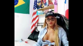 Grande ejacula&ccedil_&atilde_o para aliviar a press&atilde_o ap&oacute_s o trabalho