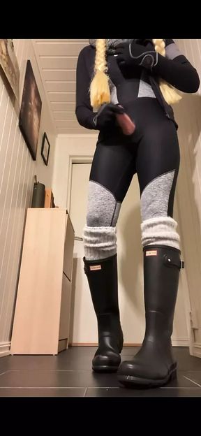 So horny in my hunter boots