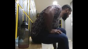 Morbo en las duchas del gym