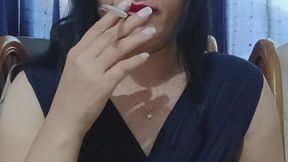 Smoking with a glass of drink