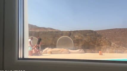 set up to suck and take seed