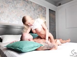 Stepsister caught stepbrother stroking and screwed him 4K