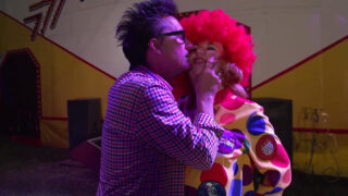 बड़ी-बड़ी ब्रेस्ट वाली बीबीडब्ल्यू कॉनी डैक्स जंगली पीओवी गुदा समूह सेक्स और फुट फेटिश एक्शन में।