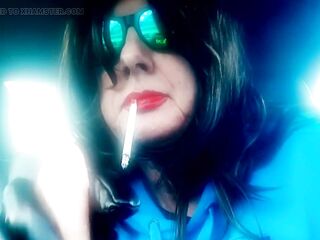 MRS. ROMAN SHOWING HER WANG WANKING SKILLS ON A SEX TOY DURING THE TIME THAT SMOKIN' VS120s