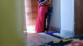 On the Day of Holi, I Changed the Color of the Pussy of the Neighbor Bhabhi with Color