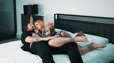 Boss Handjob And Pussy Fingering With Alexa Vice After Office Party