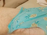 Kiwi boy teasing my balls for you