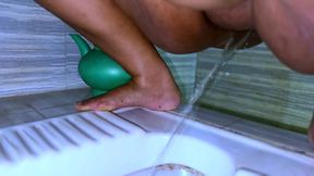 arab stepmom pisses in the bathroom with orgasm after seeing stepson masturbating