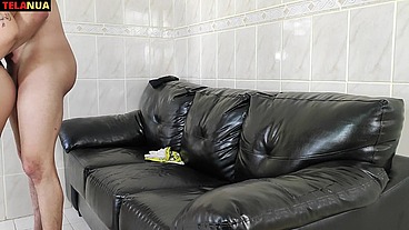 FUDEU O CU DA MILF GOSTOSA E AINDA GOZOU DENTRO