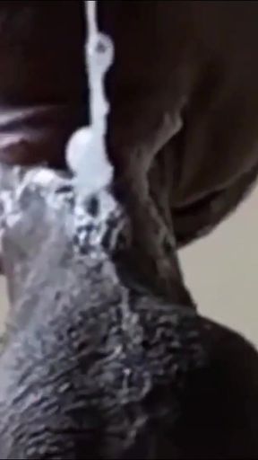 PERFECT LIPS-keeps sloppily sucking an slurping dick while it NUTS! In her mouth!!!   Clip 1