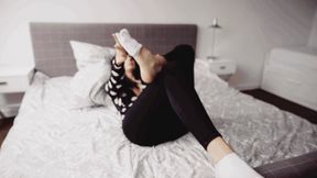 Hot Feet on Bed (4k)