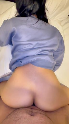 My stepsister was naked and let me fuck her all night