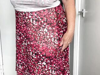 Mrs Aged Feet is just being a tease...