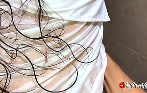 Mysweetapple, housewife fucks plumber in the shower