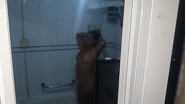 Bombado da academia descubriu meu endereço e invadiu minha casa . Paty Bumbum - Pitbull Porn