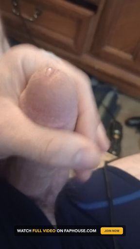 Solo Stroke Till Cum