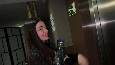 Martina Esmeraldi big booty squirts on the first date POV