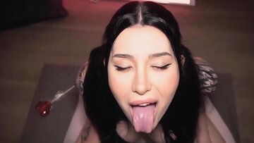BLOOMING CHICK ASKING FOR a JIZZ